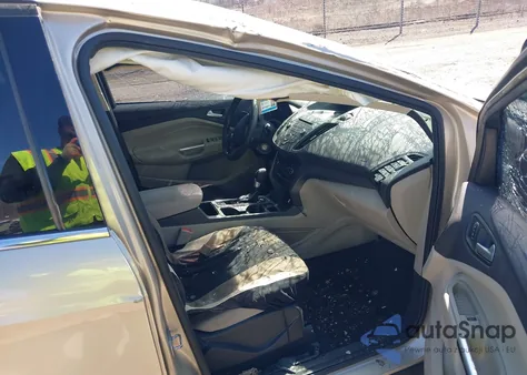 2017 Ford Escape Se из США, поврежденный, VIN 1FMCU0GD4HUE98455